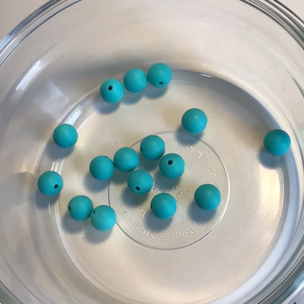 16 qty. 12mm turquoise green Color Silicone Beads
